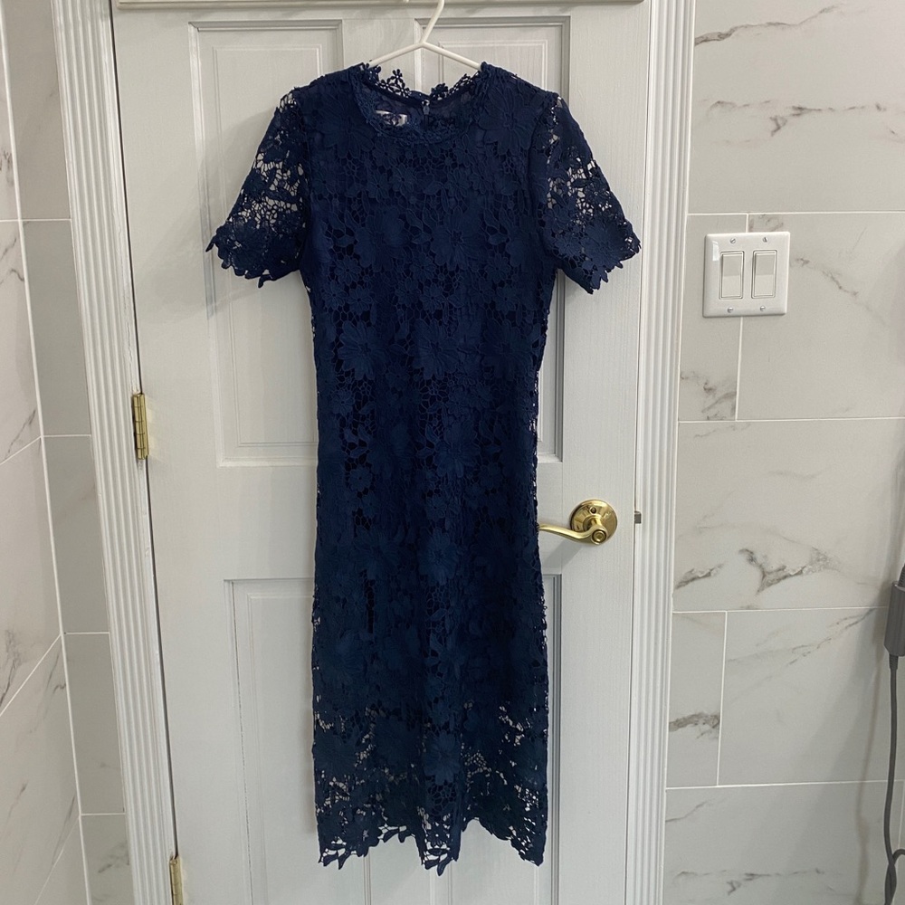Elegant Navy Floral Lace Short Sleeves Midi Dress